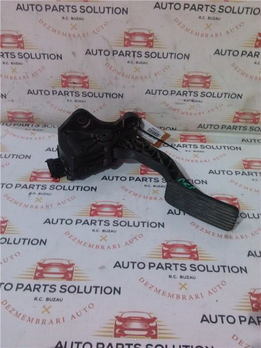 Pedala acceleratie kia ceed an fabr. 2008