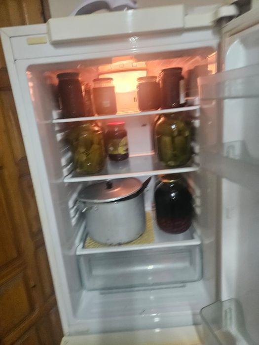 Продам холодильник