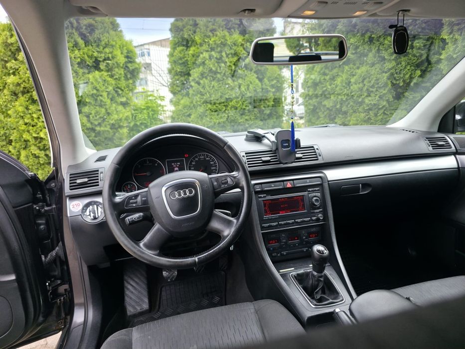 Audi A4 B7 2.0  diesel