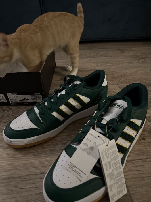 Новые adidas оригинал