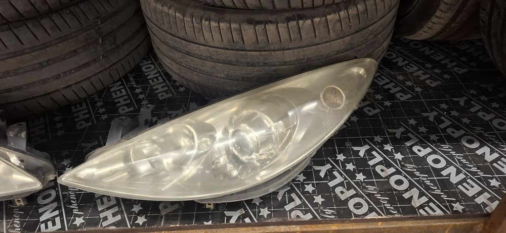 Фарове за Пежо 307 фейслифт