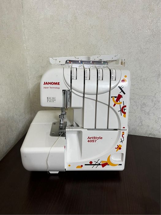 Продам оверлок