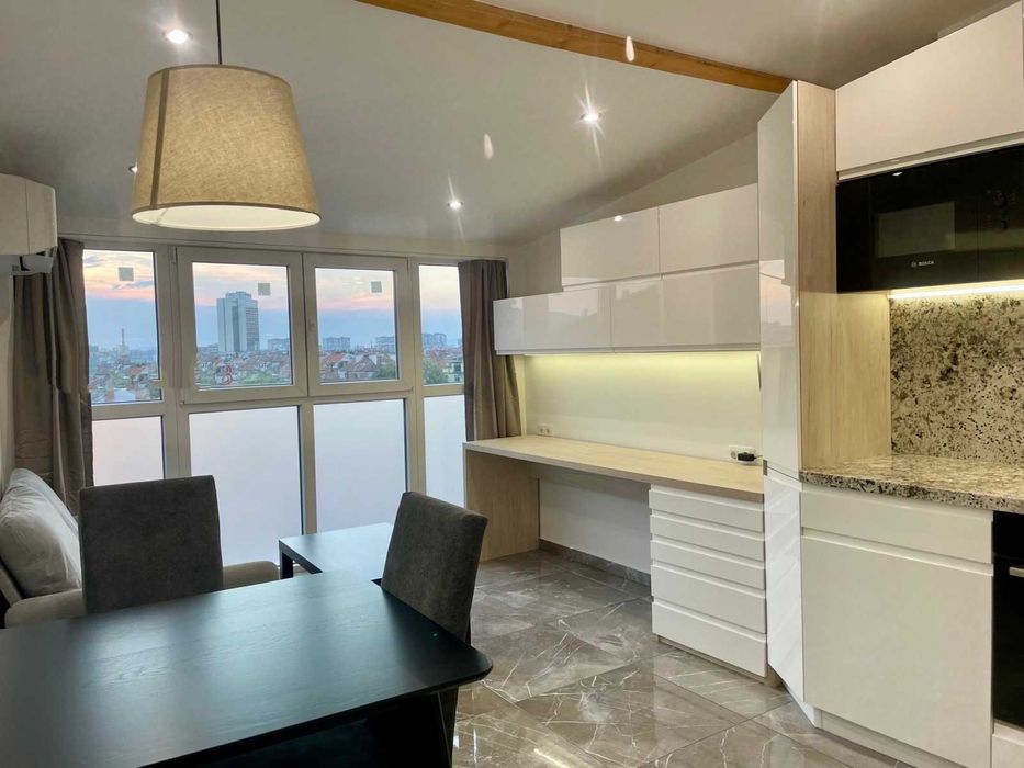 Дава се под наем Едностаен апартамент в София, Център - 45 кв.м за 750 € - Снимка #1