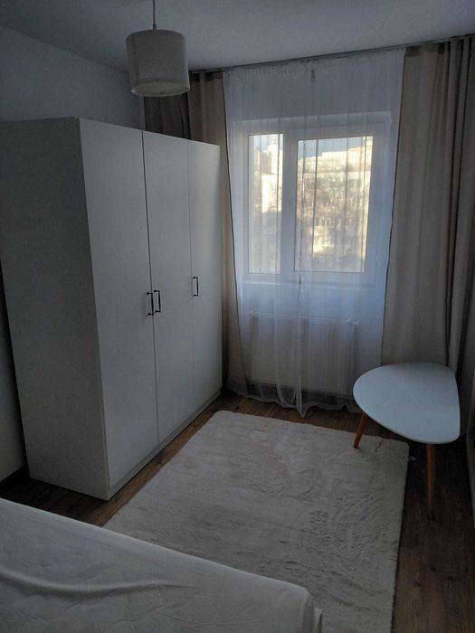 Apartament 2 camere de vanzare