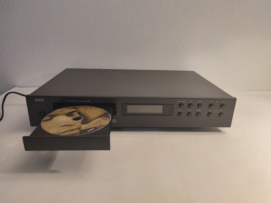 CD NAD 522 compact disc