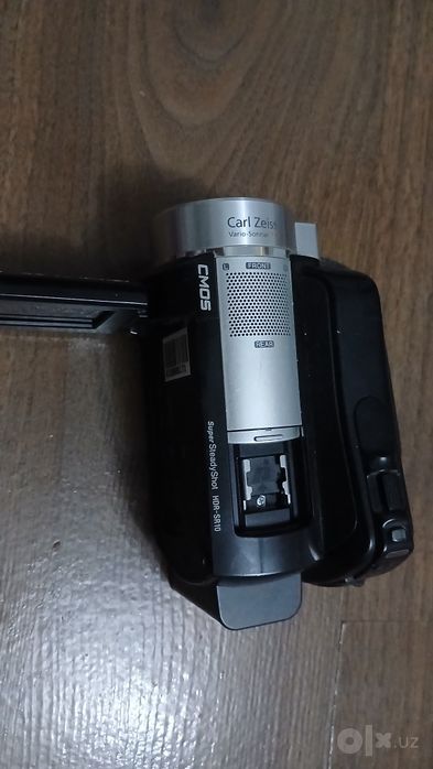 Продаётся цифровой видео камера Sony