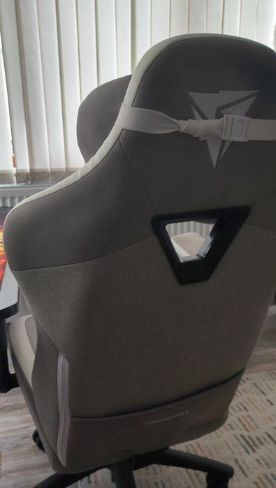 Thunder x3 гейминг стол