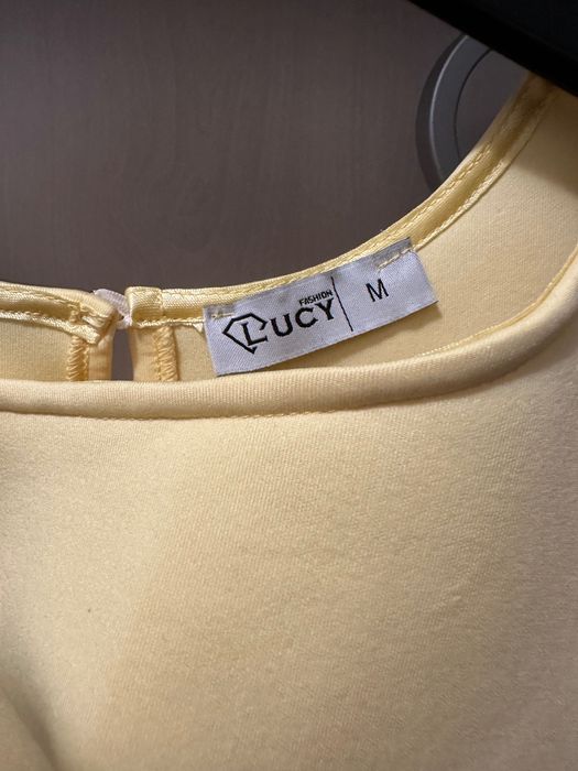 Къса жълта рокля Lucy