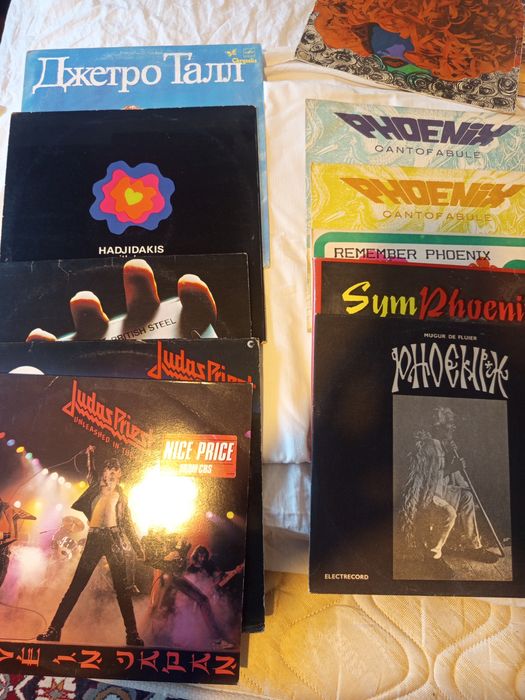 COLECȚIE DE VINILURI Phoenix, Judas Priest și alte