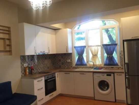 Дава се под наем Тристаен апартамент в Пловдив, Захарна фабрика - 88 кв.м за 265.2 € - Снимка #4