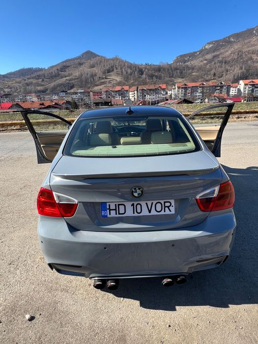 Bmw E90 318D !!!