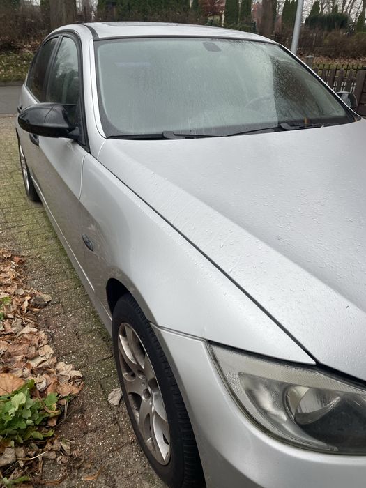 BMW E 90 2.0 benzina