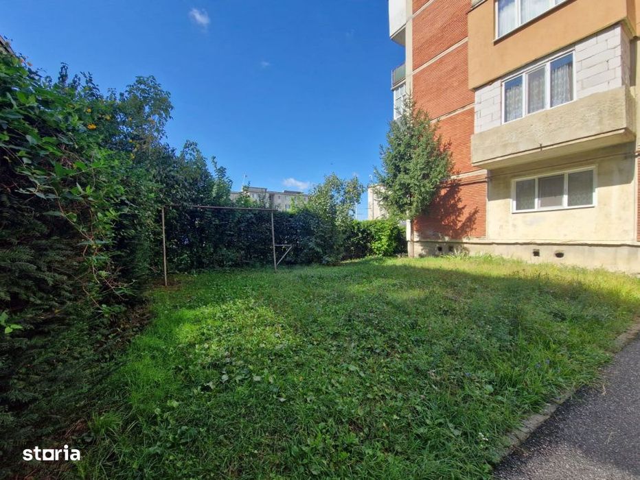 Apartament 3 camere, 71 mp, zona Hotvon