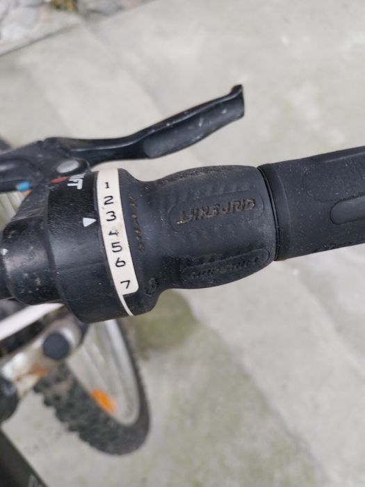 Vand bicicleta în stare buna