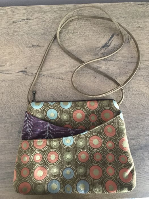 Дамска чанта - ръчна изработка