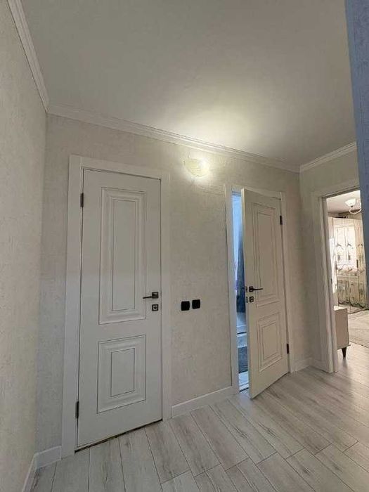 Продам 2 комнатную 8 мкр