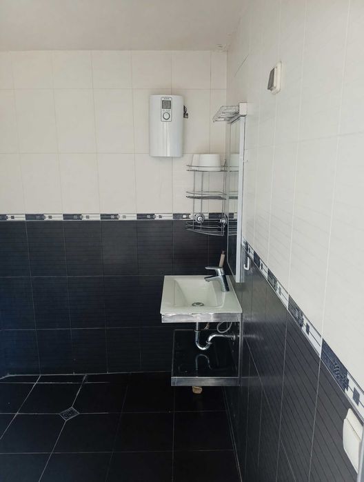 Дава се под наем Едностаен апартамент в Пловдив, Център - 50 кв.м за 410 € - Снимка #3