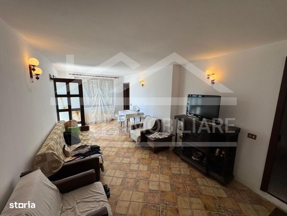 Casa cu 3 camere, 2300mp teren, zona SubPadure