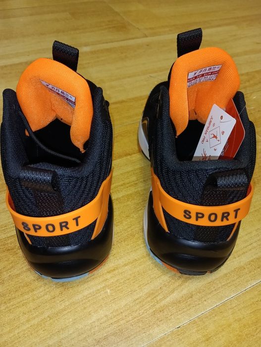 Кроссовки баскетбол