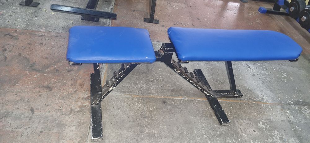 Продаются универсальные скамьи для  фитнес  или дома