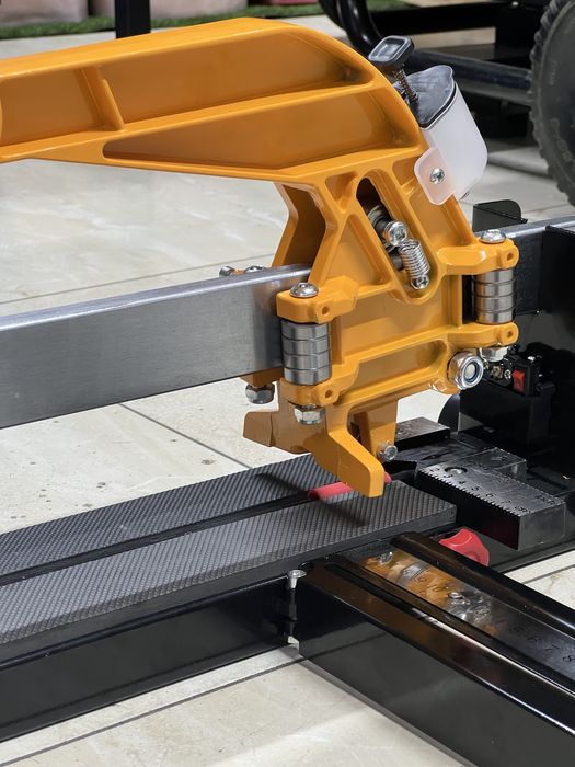 Ручной плиткорез 600