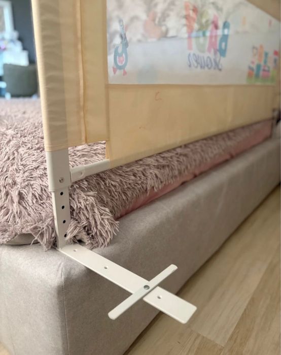 Bariera protectie pat copii , culisanta , ajustabilă pe înălțime 200cm