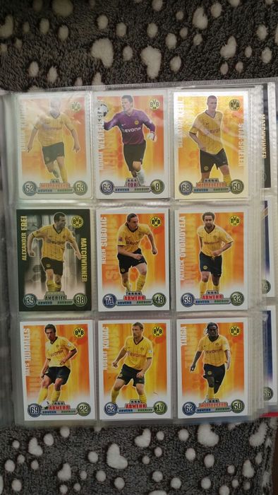 Карти Topps bundles liga