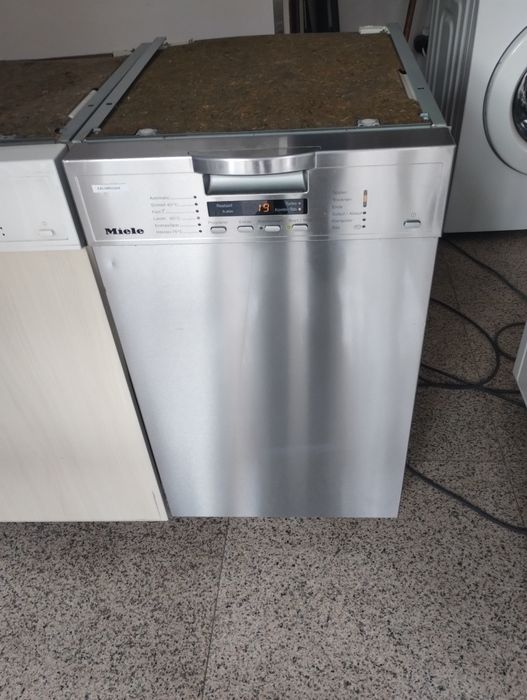 Съдомиялна Miele G1202 SCU  Inox 45 см