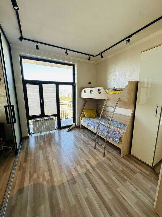 3 комнатная квартира 73 м2 на Шота Руставели рядом с ЖК Moderno