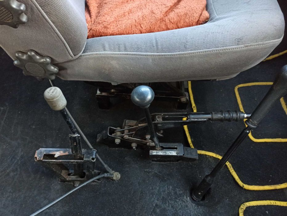 Iveco Daily 40.10 Allrad 4x4 cu reductor,cabină dublă și platformă