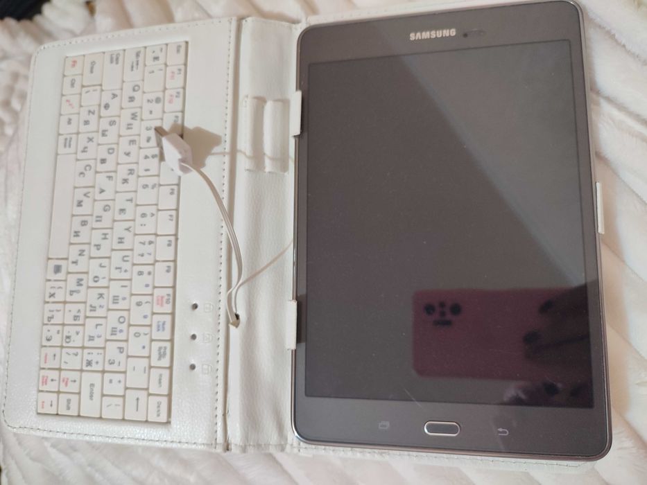 Продам планшет Самсунг