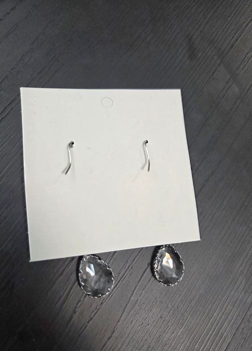 Vând Set 3 perechi Cercei Eleganți Noi