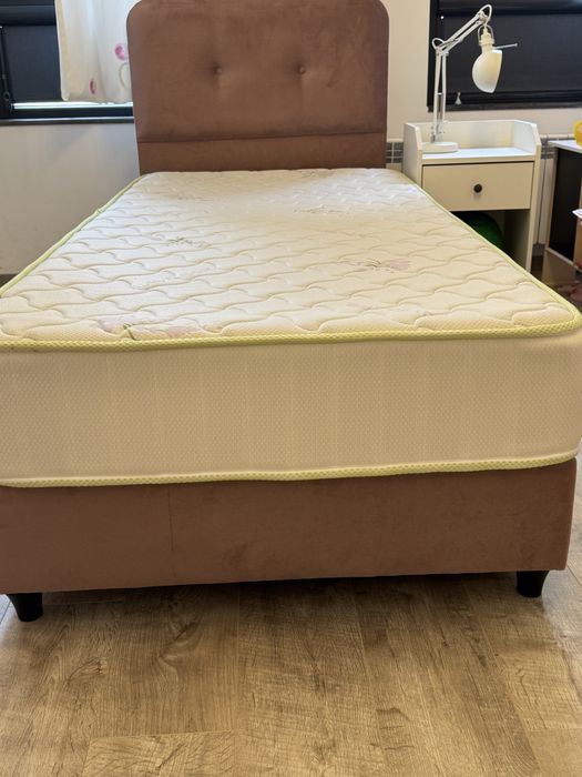 Розово детско легло за момиче