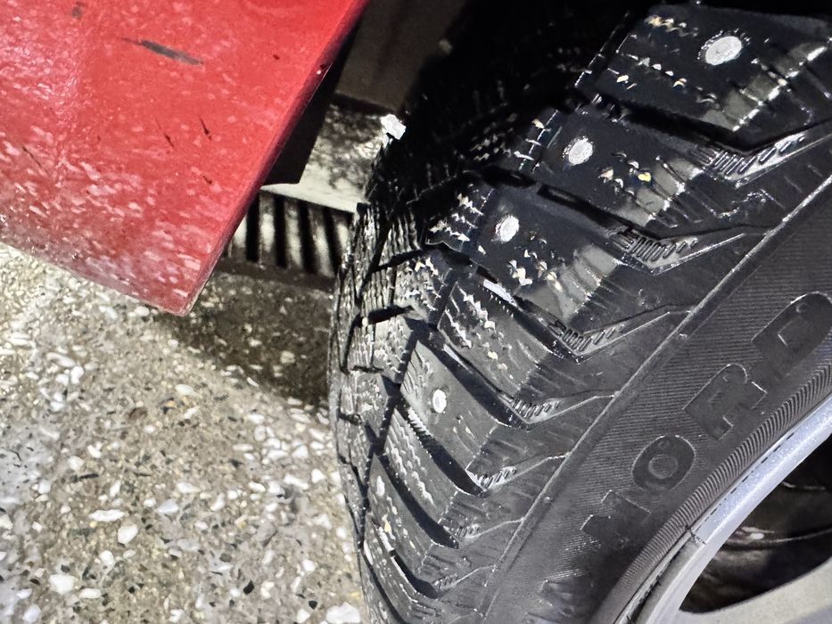 Комлпект зимней резины R16 с дисками