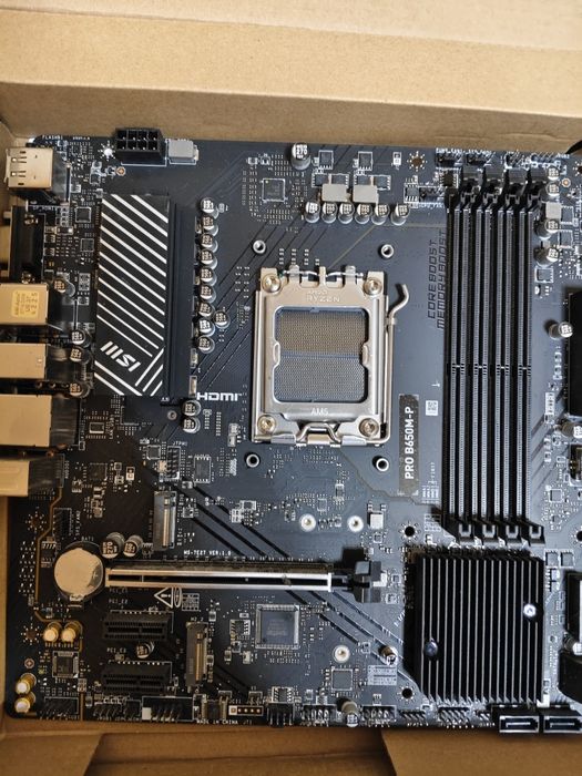 Материнская плата MSI Pro B650M-P