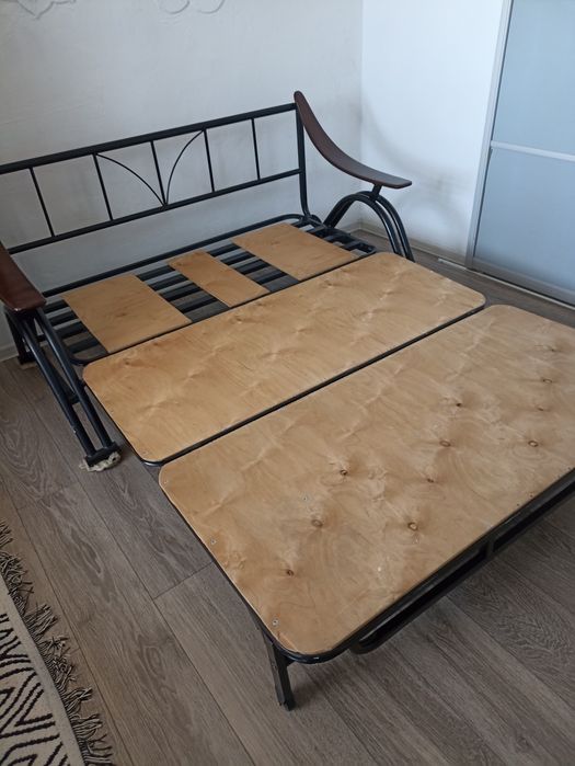 Продам раскладной диван