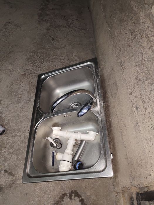 Kuxnni moyka sastaysniya zor 80 ga 50 razmeri Turkiya