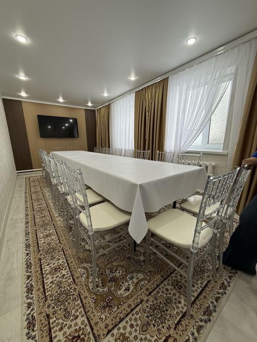 Аренда столов и стульев