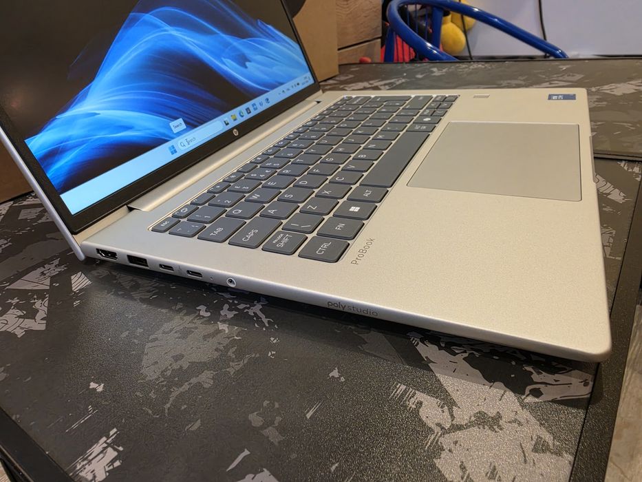 Нов! HP ProBook 4 G1iR 14 / Intel 5-120U / 24GB Ram / 256 SSD