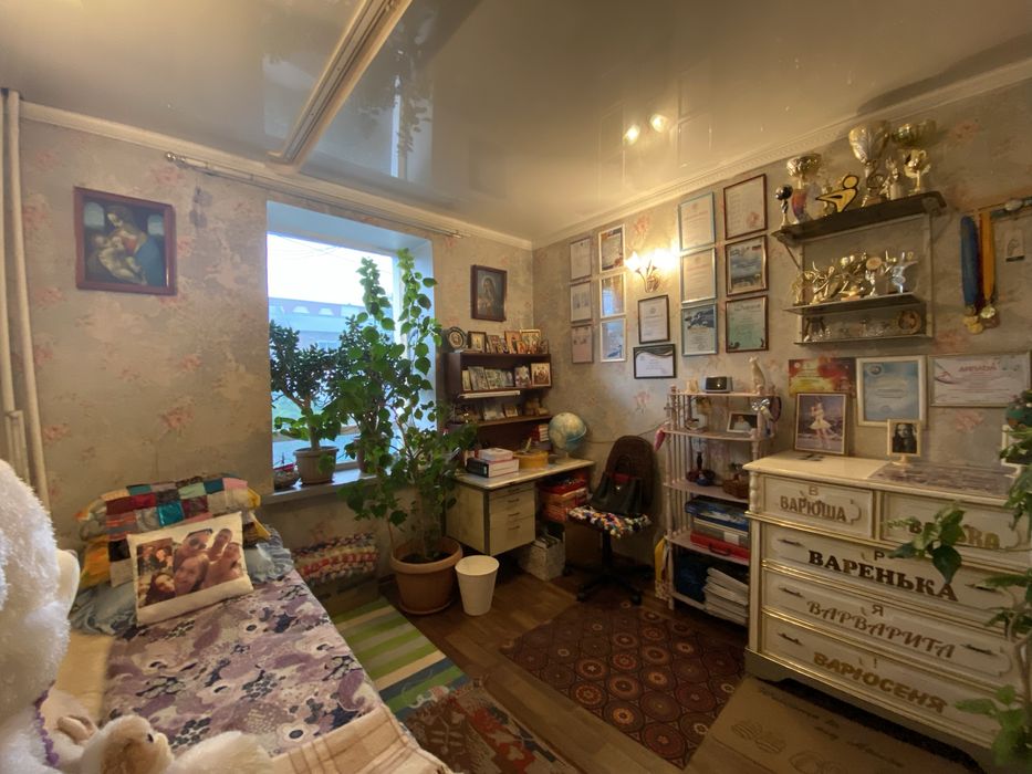 Продам 4-х комнатную квартиру