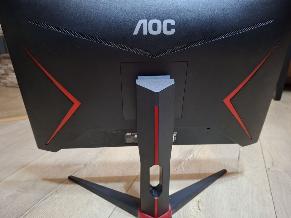 Monitor Aoc 144 Hz in stare excelenta!