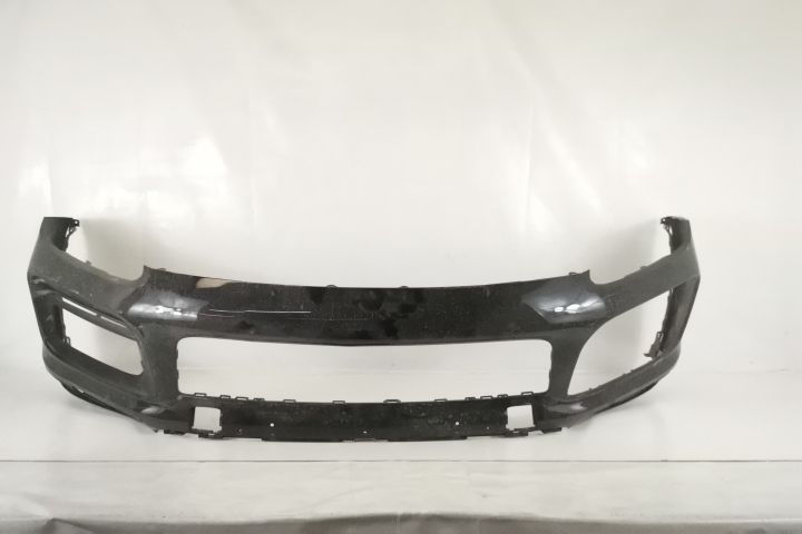 Предна броня Оригинал в добро състояние ГТС Порше Каен / Porsche Cayen