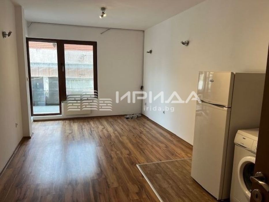 Тристаен апартамент в гр. София