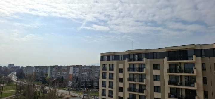 Двустаен апартамент във Връбница 1