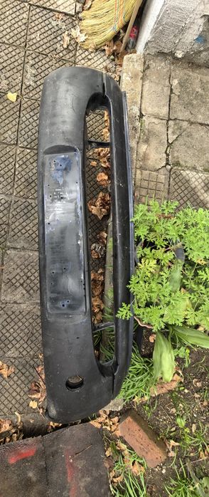 Предна/задна броня Форд Фиеста 98г.