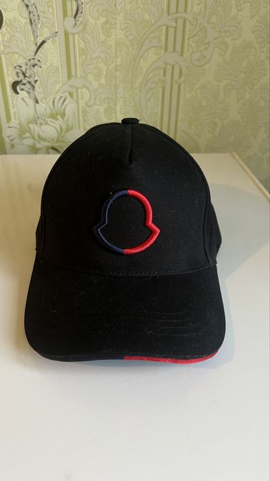 Кепка Moncler 4000тг