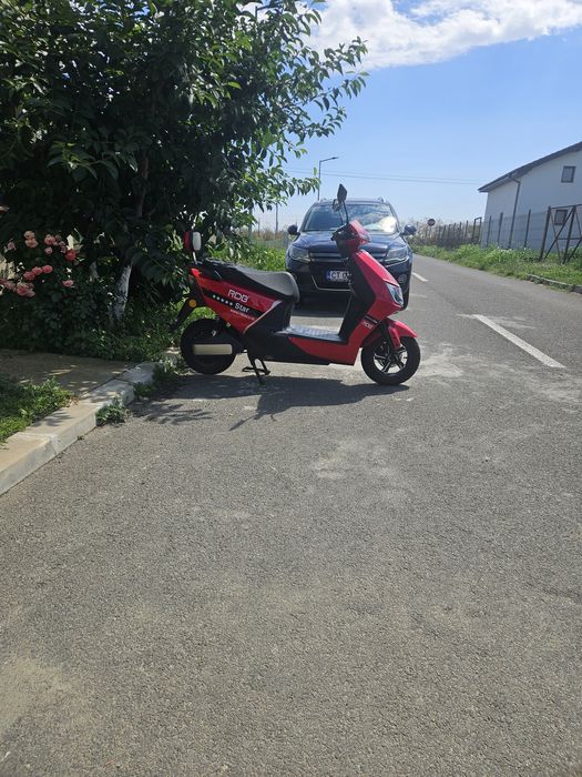 Scuter electric fara permis