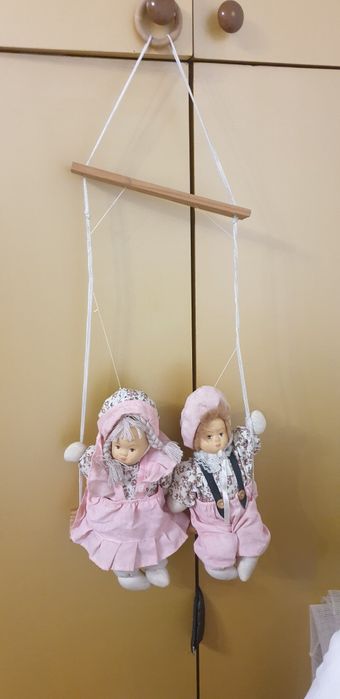 Papusi portelan ( 140 lei/perechea )