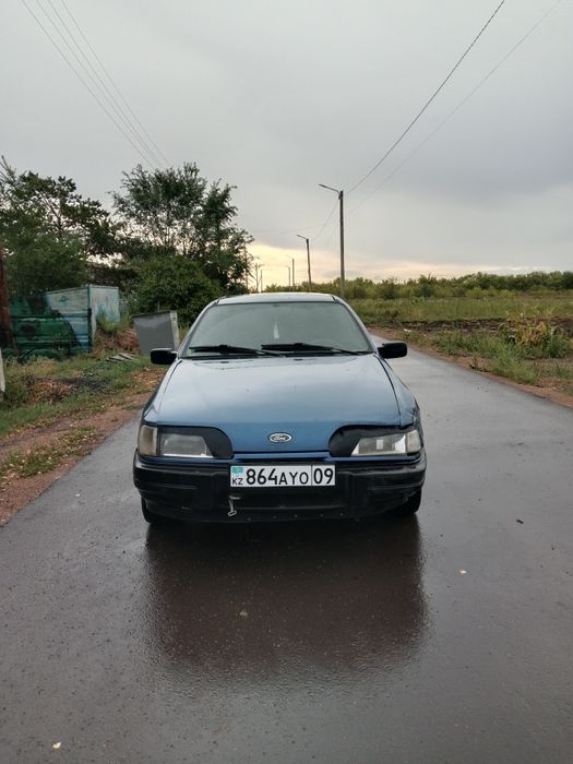 Продам машину Ford Sierra форд Сиерра