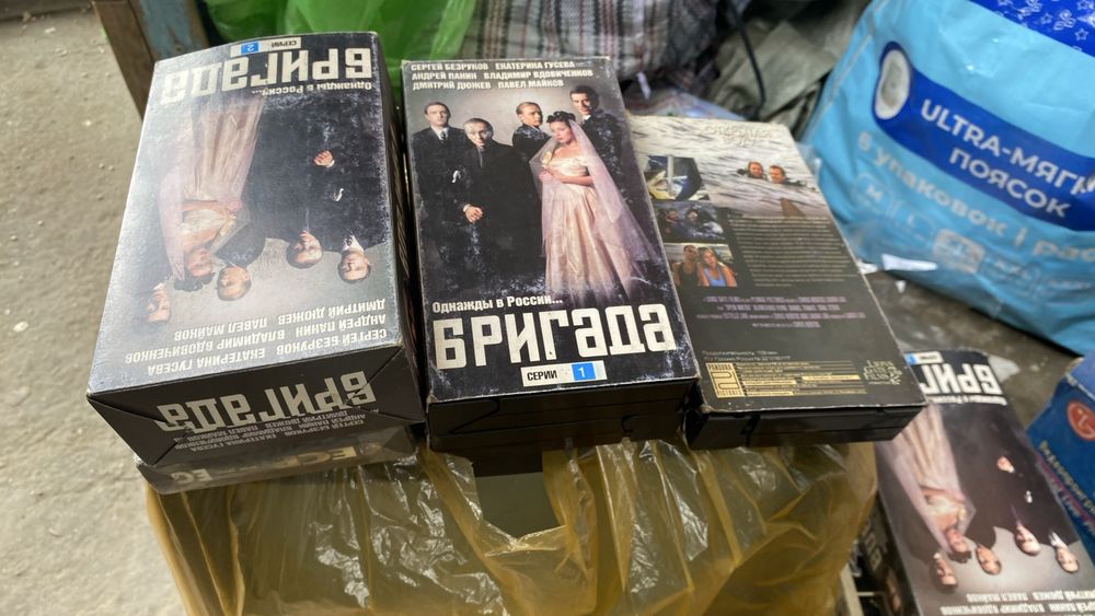 Продам касетный магнитофон